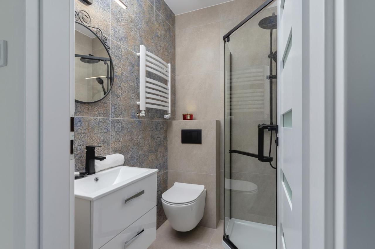 Modern Studio Cracow Rakowicka 14 By Noclegi Renters Krakow Exterior photo